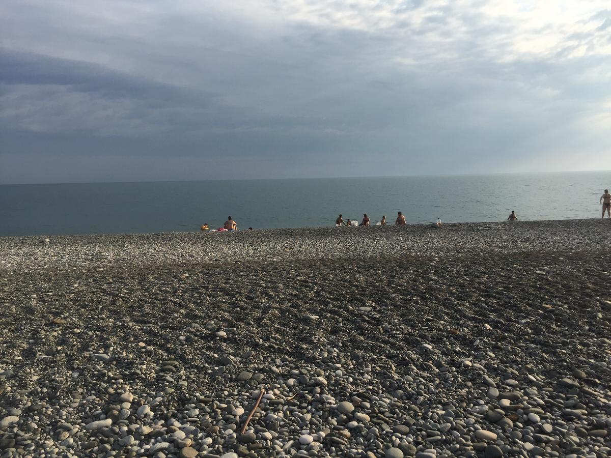 Al Mare Hotel Pizunda Exteriör bild